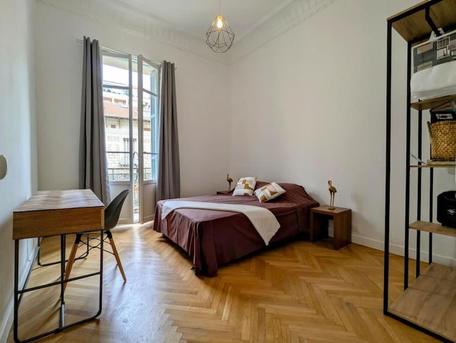 3 Pieces 70m2 Coeur De Appartamento Nizza